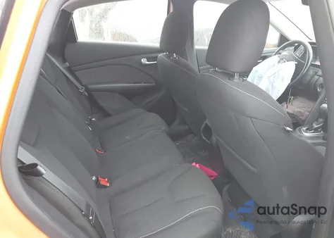 2013 Dodge Dart Sxt z USA, uszkodzony, nr VIN 1C3CDFBA9DD298867